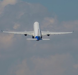 Flieger von Rwandair: Bald in Händen von Qatar Airways?