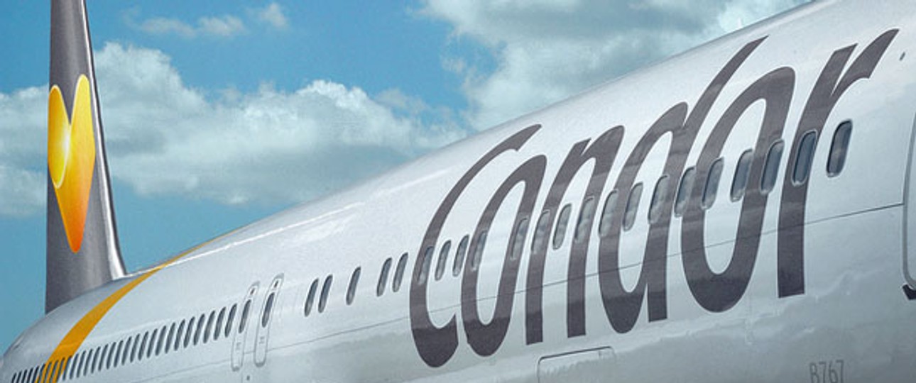 Flieger von Condor: Besitzerin Thomas Cook sucht nach Lösungen für die Airlines.