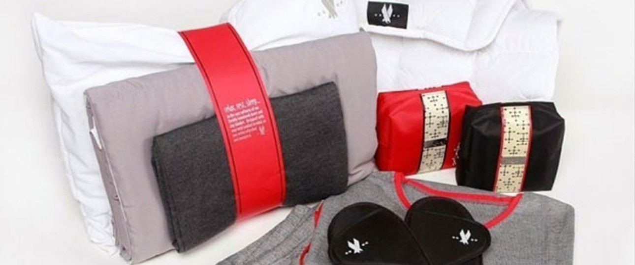 American Airlines schenkt seinen Premium-Passagieren sogar einen Pyjama.