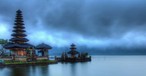 Tempel auf der indonesischen Insel Bali: Die USA vertrauen der Luftfahrtsicherheit im Land wieder.