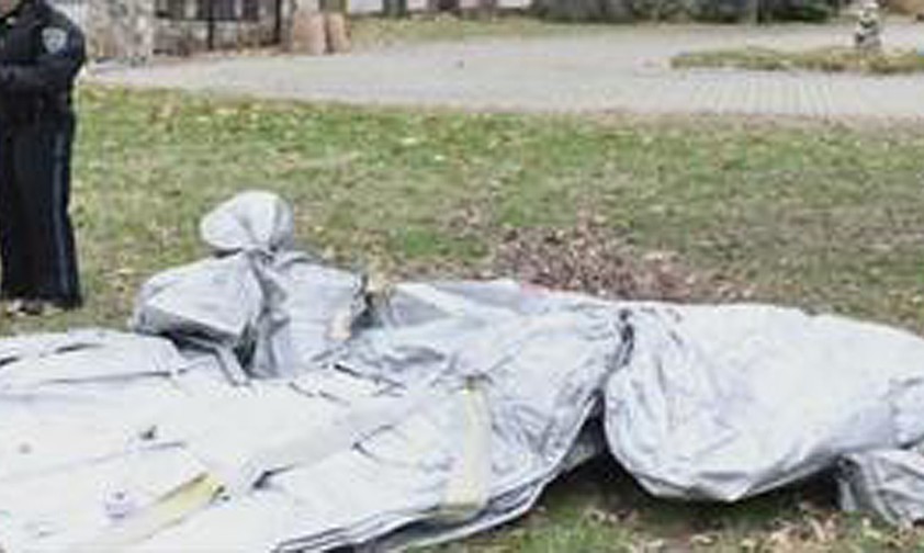 Notrutsche landet im Vorgarten