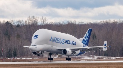 airbus beluga st landing mirabel
