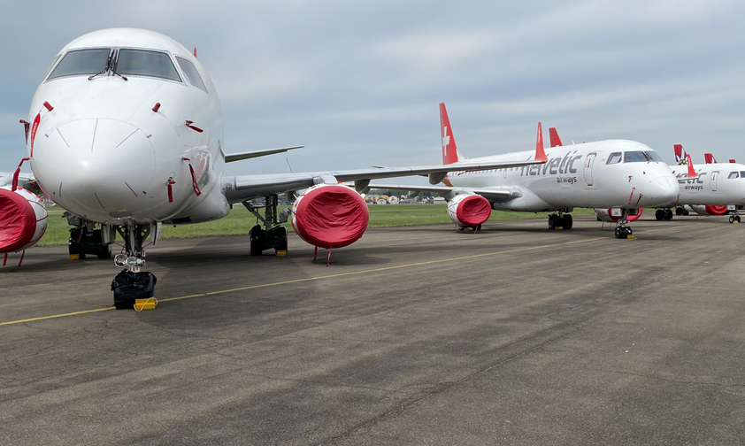 Embraer E190 von Helvetic in Dübendorf: Ab in wärmere Gefilde.