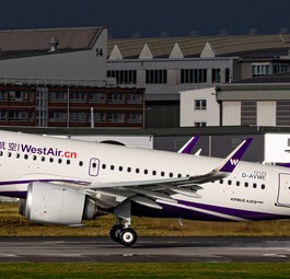 West Airs Airbus A319 Neo: Hier beim Erstflug am 2. Januar, noch mit Testkennzeichen.