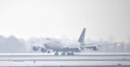 boeing 747-8 lufthansa piste schnee