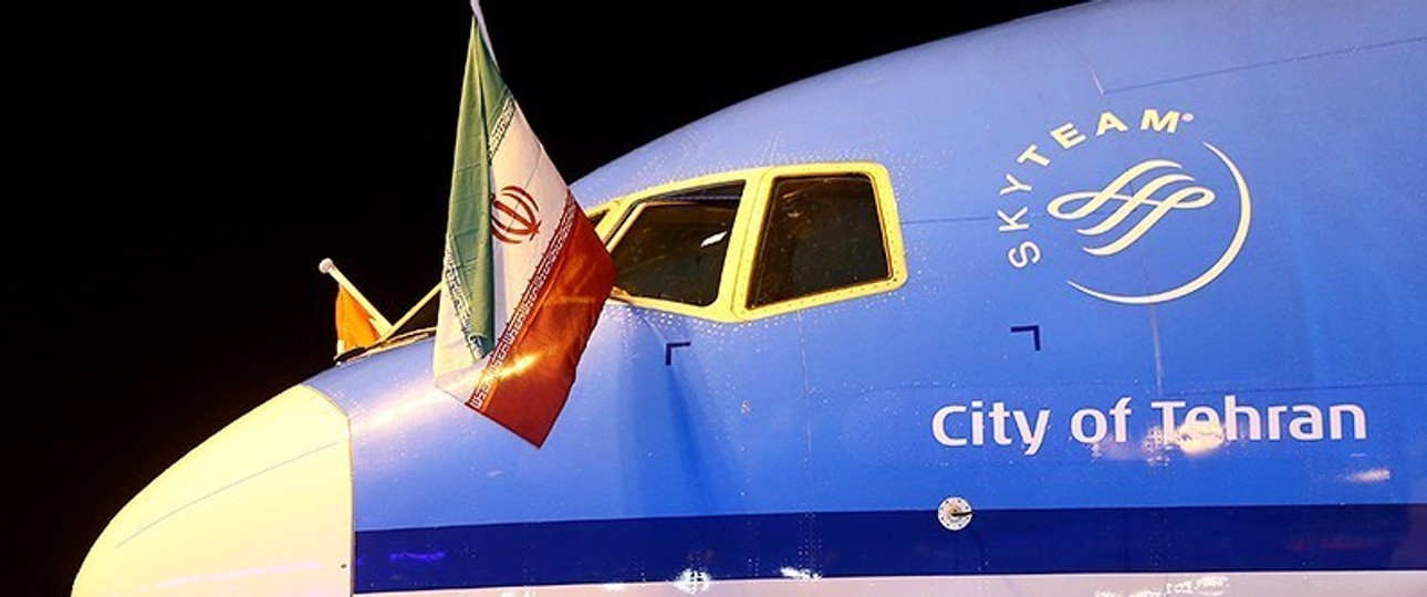 Archivbild des Erstfluges nach Teheran: KLM hat sogar extra eine Boeing 777 umbenannt.