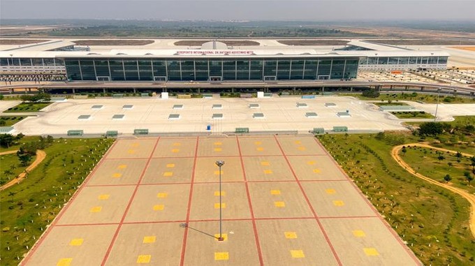 Der neue Flughafen Luandas heißt António Agostinho Neto International Airport.