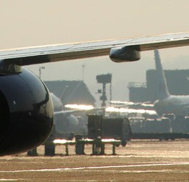 Flughafen Gatwick: Er soll künftig mehr Passagiere abfertigen können.