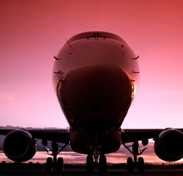 Embraer E-Jet: Der Hersteller plant Umbaufrachter.