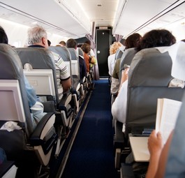 Wie man ohne Stress das Flugzeug verlässt