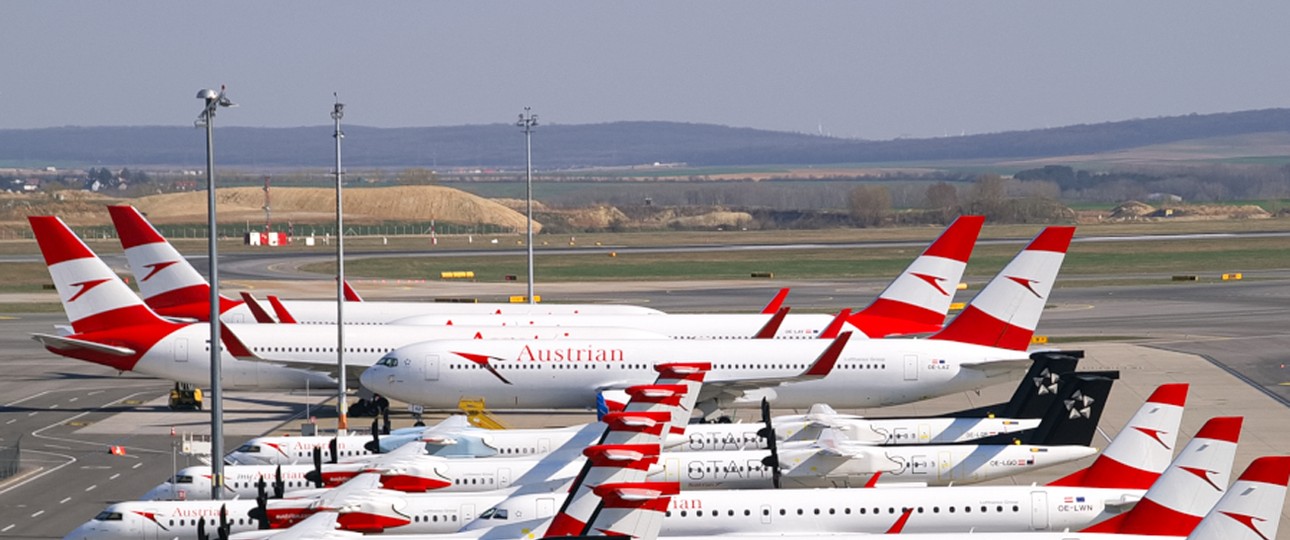 Geparkte Flugzeuge von Austrian Airlines: Mehr und mehr Flieger kehren zurück.