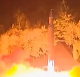 Raketenstart: Gefahr für die Luftfahrt.