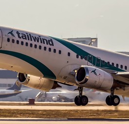 Eine Boeing 737 von Tailwind Airlines: Die Airline darf den EU-Luftraum aktuell nicht nutzen.