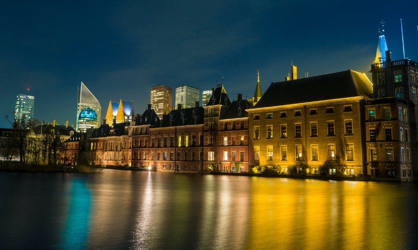 Parlamentssitz in Den Haag: Politiker der Niederlande wollen Österreich kopieren.