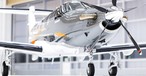 Die neue Pilatus PC-12 Pro im Hangar. Die neue Version hat neue Farben und ein Facelift erhalten.