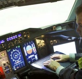Wartung bei Lufthansa: Fachkräfte gibt es derzeit zuwenig.