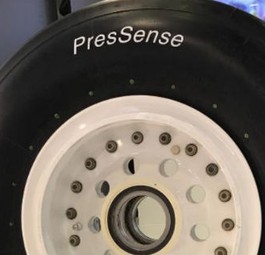 Pressense: Der Reifen soll die Arbeit von Technikern und Piloten erleichtern.