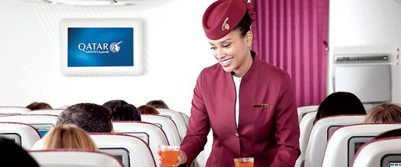 Flugbegleiterin von Qatar Airways: 80 Prozent sind Frauen.