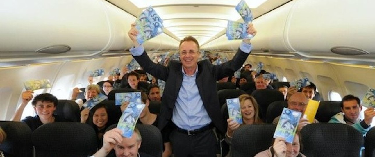 Tiger Airways Australia Chef Andrew David an Bord des Erstfluges nach Sydney. Hier eröffnet die Airline eine neue Basis.