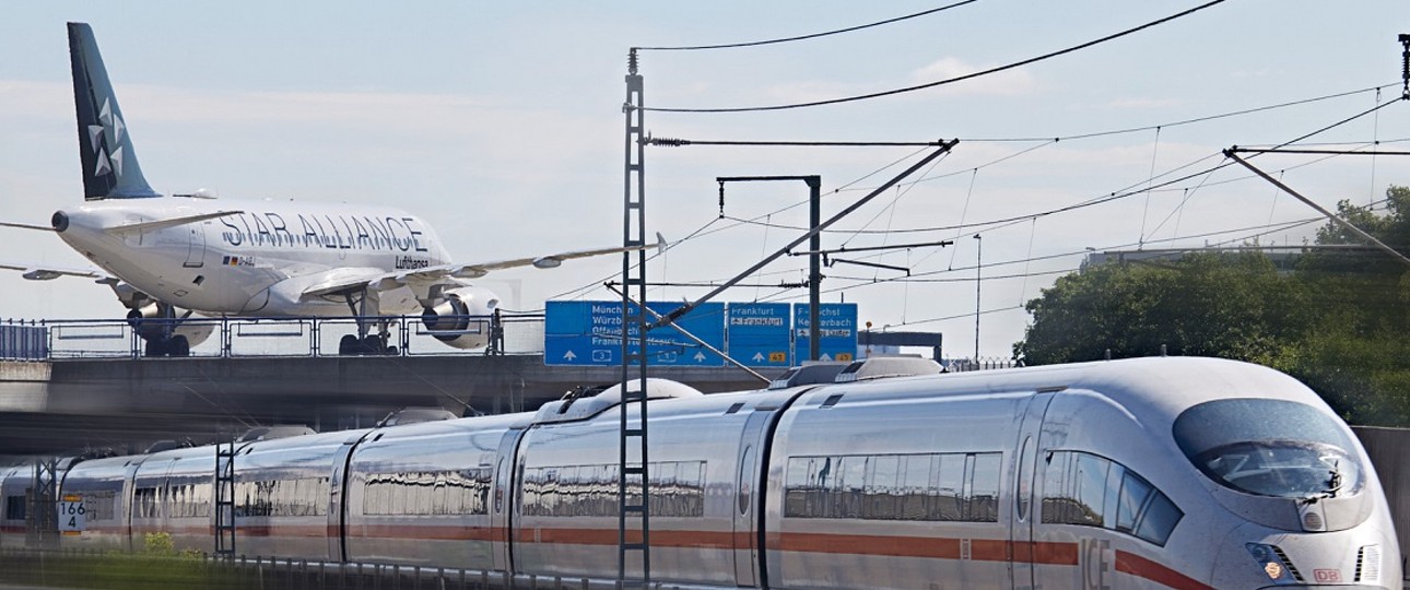 Deutsche Bahn und Star Alliance: Interzonale Partner.