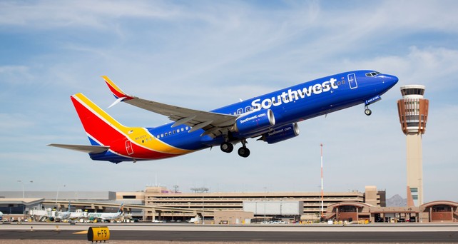 Boeing 737 von Southwest: Ein Flugzeug musste durchstarten, eins startete gerade. 
