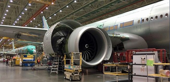 Produktion der Boeing 777: Der Flugzeugbauer will auch mit dem Verkauf von Ersatzteilen Geld verdienen.