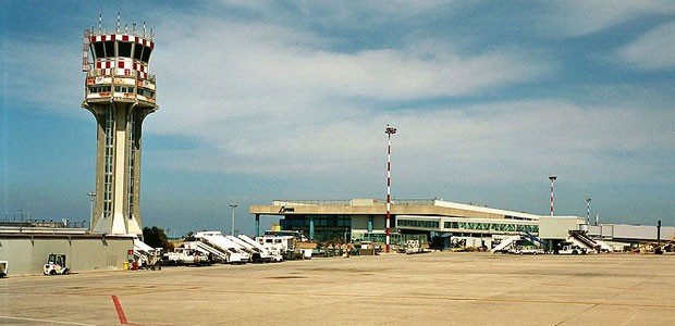 Schlechte Sicht und Pilotenfehler: Die italienische Verkehrsbehörde hat ihren Untersuchungsbericht zum Wind-Jet-Crash in Palermo vorgelegt.