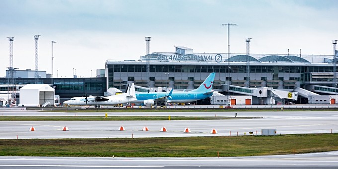 Die besten drei Flughäfen: Auf dem geteilten Rang 2 liegt der Airport Stockholm-Arlanda mit 74 Prozent (plus von 4 Prozentpunkte), zusammen mit ...