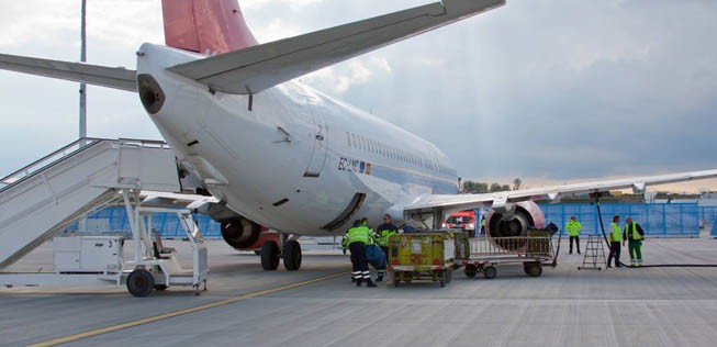 Flieger am Kassel Airport: Bald ist noch weniger los.