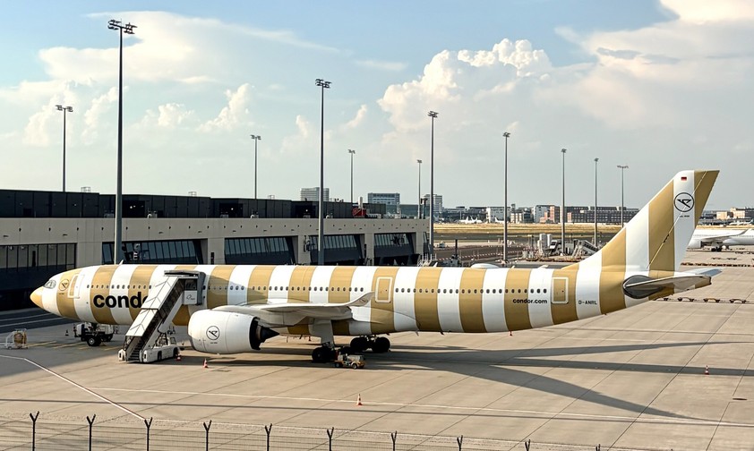 airbus a330 900 neo condor fra t3