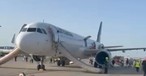 Der Airbus A321 Neo von Lufthansa bei der Evakuierung: Starker Geruch nach Kerosin.