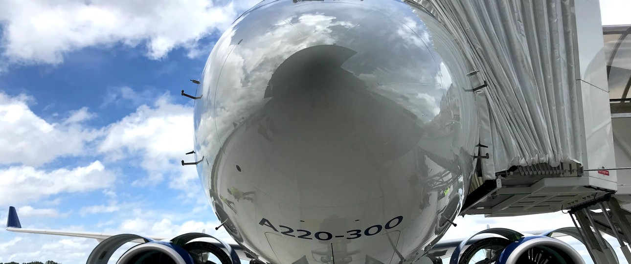 Airbus A220 von Delta: Wie geriet die Enteisungsflüssigkeit ins Flugzeug?