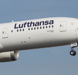 lufthansa boeing 787 9 berlin