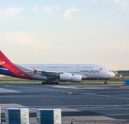 Asiana: Die südkoreanische Fluggesellschaft wurde vom Konkurrenten Korean Air übernommen. Der entscheidet auch über die Zukunft der A380.