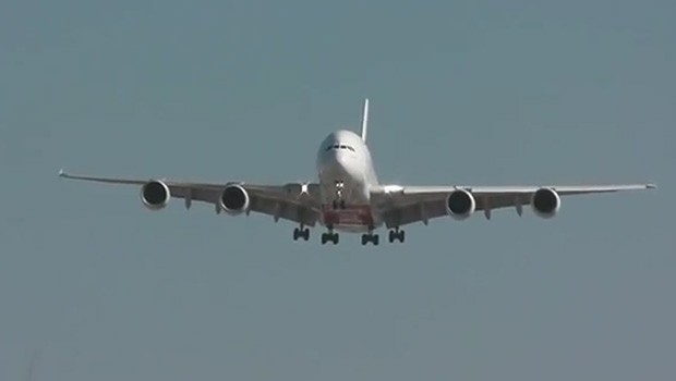 A380 im Anflug auf El Prat: Ein besonderes Ereignis.