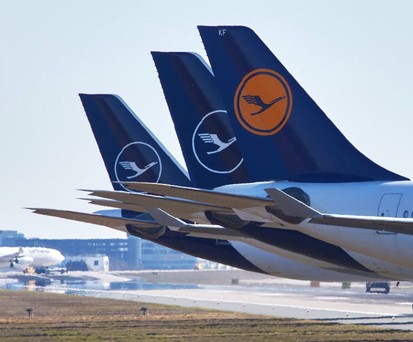 Lufthansa aircraft: They shall guarantee liquidity.