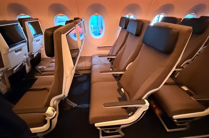 Swiss erneuert mit den A350 die gesamte Kabine, auch die Economy Class. 