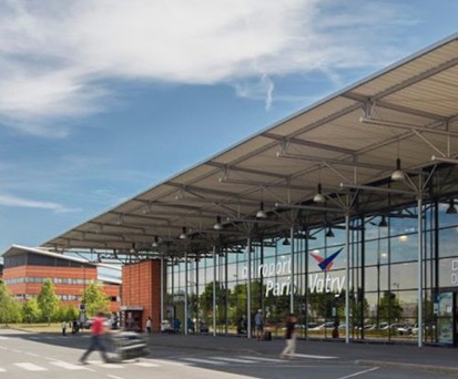 Flughafen Châlons Vatry: Nannte sich zuerst Paris-Vatry, nun nur noch XCR.