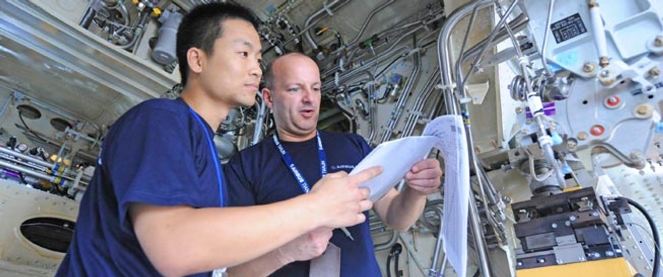Airbus-Mitarbeiter im Werk Tianjin: Bald viel Arbeit.