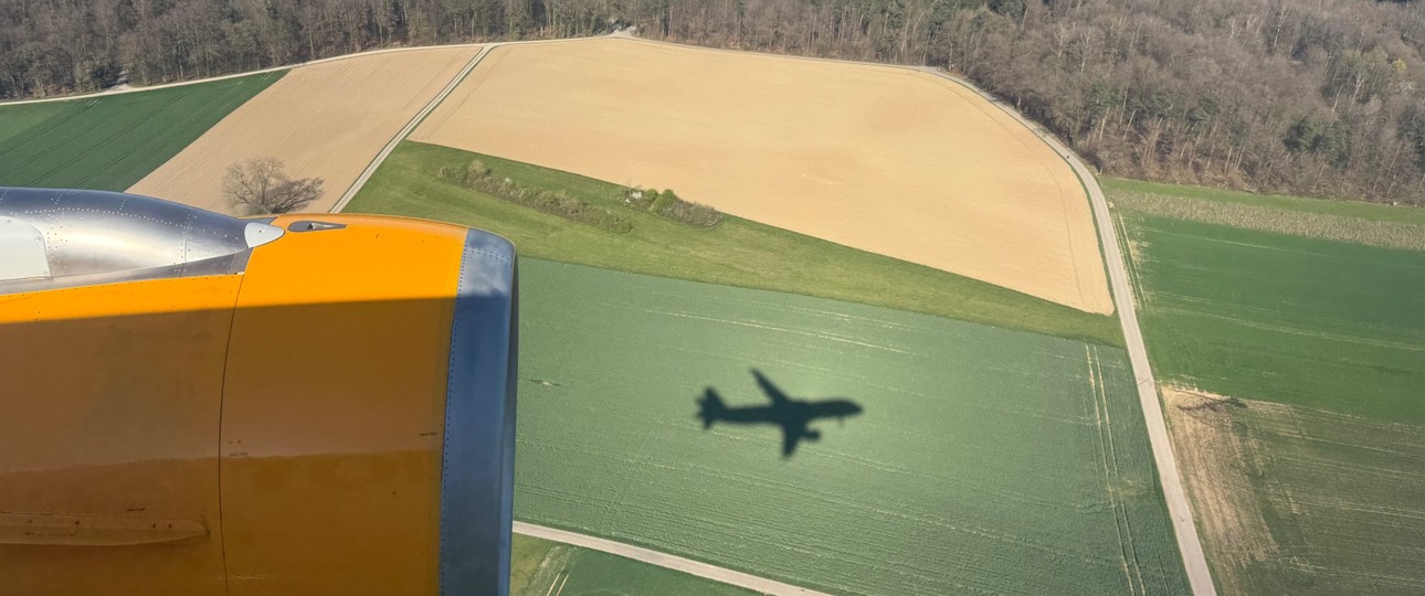 Airbus A320 von Condor im Anflug auf Zürich: Neu auch Städteflüge.