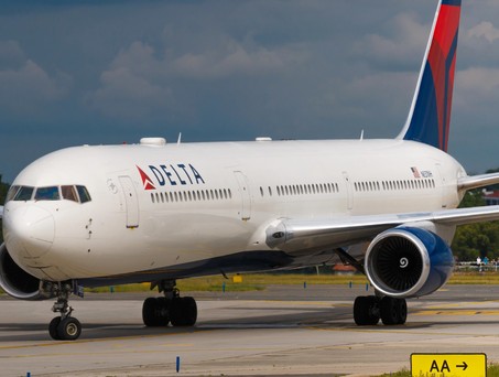 Boeing 767-400ER von Delta Air Lines: Die Fluglinie muss ihre alternde Boeing-Flotte bald erneuern.