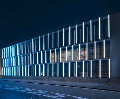 Der Südflügel des Airports: Das Gebäude ist der erste Erweiterunsgbau.