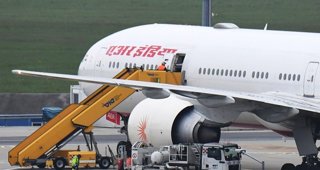 air india wien ziwschenlandung tanken