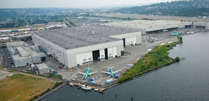 Boeing-Werk in Renton: Wo früher luftig viel Platz war, ...