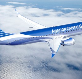 Boeing B737 MAX in Aviation-Capital-Lackierung: «Großer Schritt».