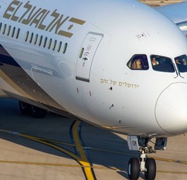 Eine Boeing 787 von El Al: Mit geistlicher Genehmigung wird die Fluggesellschaft am Sabbat nach 41 Jagren wieder Flüge durchführen.