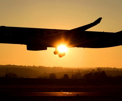 Airbus A330-300: Einstiege Passagierjets werden zu Frachtern.