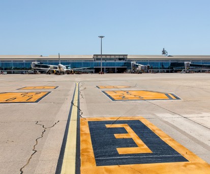 Flughafen Menorca: Hier stieg der Junge ins falsche Flugzeug.