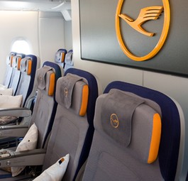 Economy-Class in einer A380: Wer reserviert, der zahlt. Zumindest auf der Langstrecke.