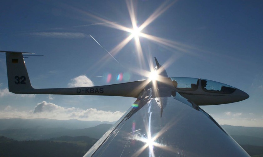 ASG 32 Mi von Segelflugzeugwerk Alexander Schleicher: Hohe Sicherheit